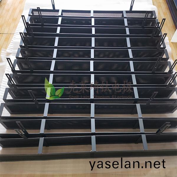 水處理用(yong)鈦(tai)電極(ji)