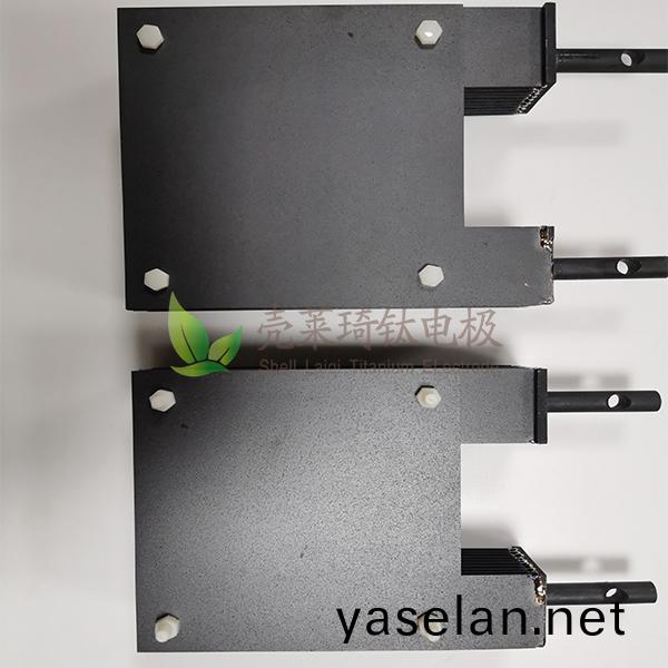 化工(gong)廢水(shui)處(chu)理用(yong)鈦電(dian)極