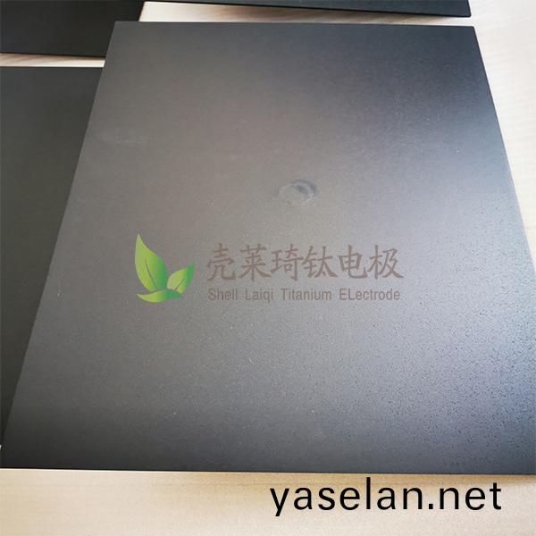 PCB蝕(shi)刻液(ye)用(yong)析(xi)氧(yang)鈦電(dian)極(ji)